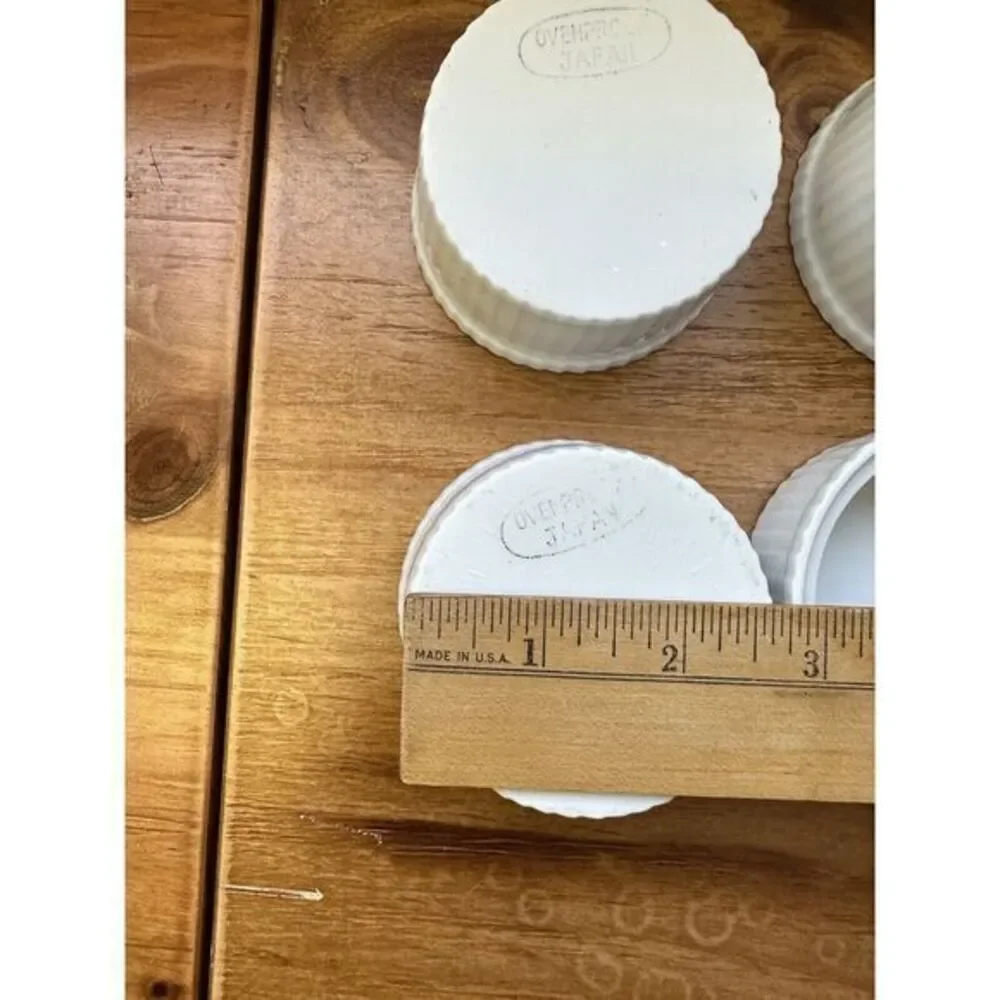 Set Of 4 White Oven Proof Vintage‎ White Ramekins Baking Dishes See Photos